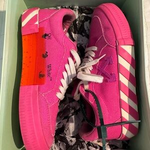 Off-White Pink Sneakers